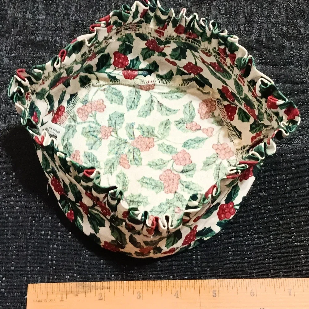 Longaberger Traditional Holly Button Tray Basket Liner 254377 Christmas Holiday